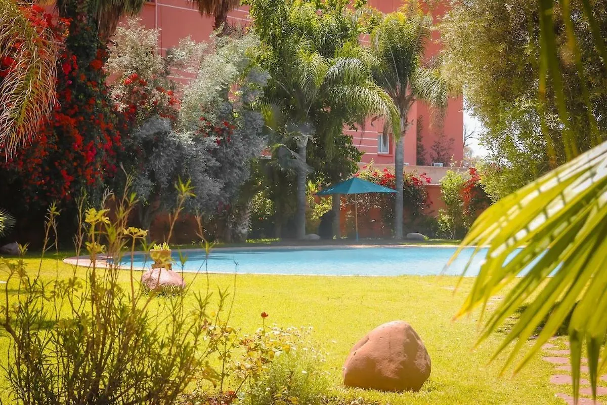 Hivernage Appt Andalou Avec Balcon Et Piscine Marrakesh Apartment