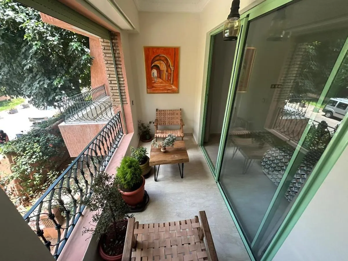 Hivernage Appt Andalou Avec Balcon Et Piscine Marrakesh