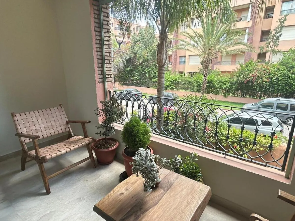 Apartment Hivernage Appt Andalou Avec Balcon Et Piscine Marrakesh