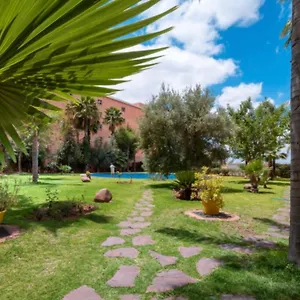 De Luxe Avec Piscine, Hivernage Appartement